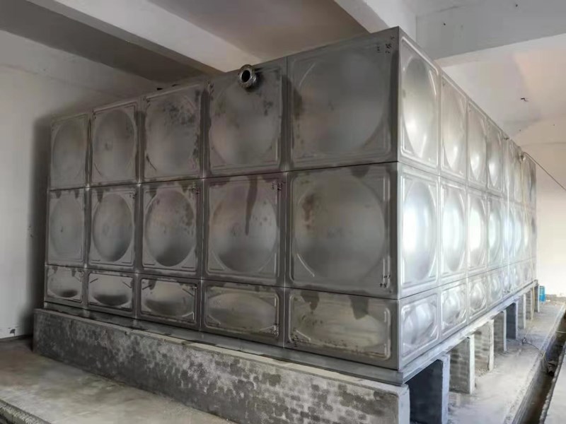 你知道不锈钢水箱的结构特点吗？