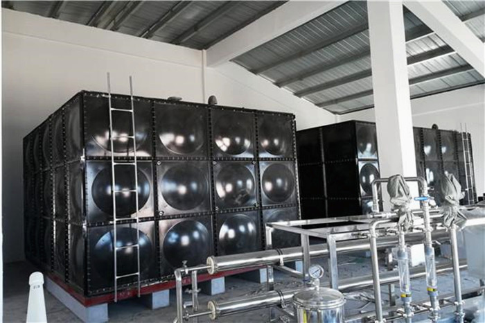 为什么选择搪瓷水箱?