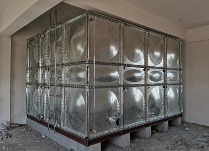 热镀锌水箱是否也需要定期清理呢？