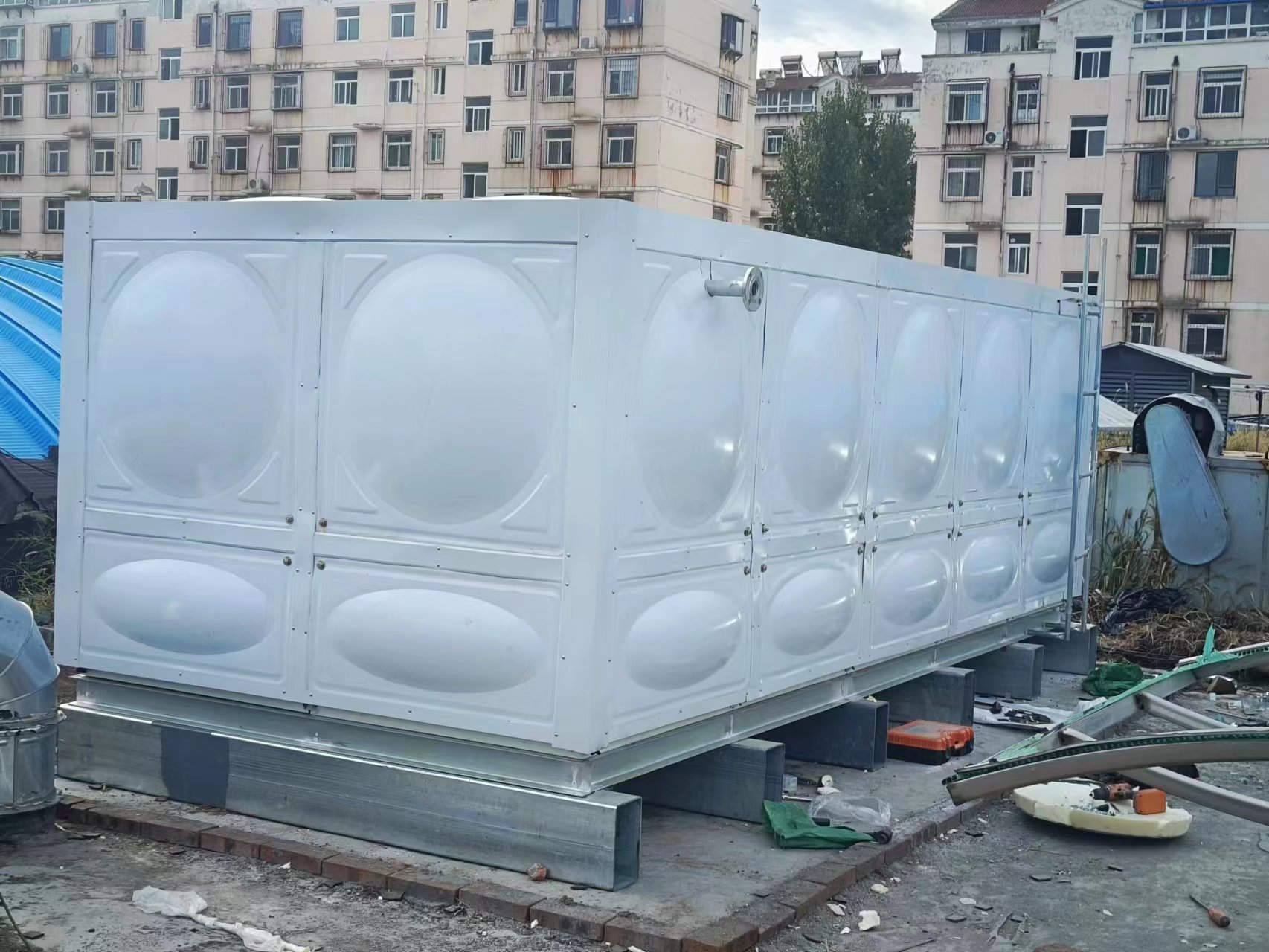 济南15立方玻璃钢保温水箱