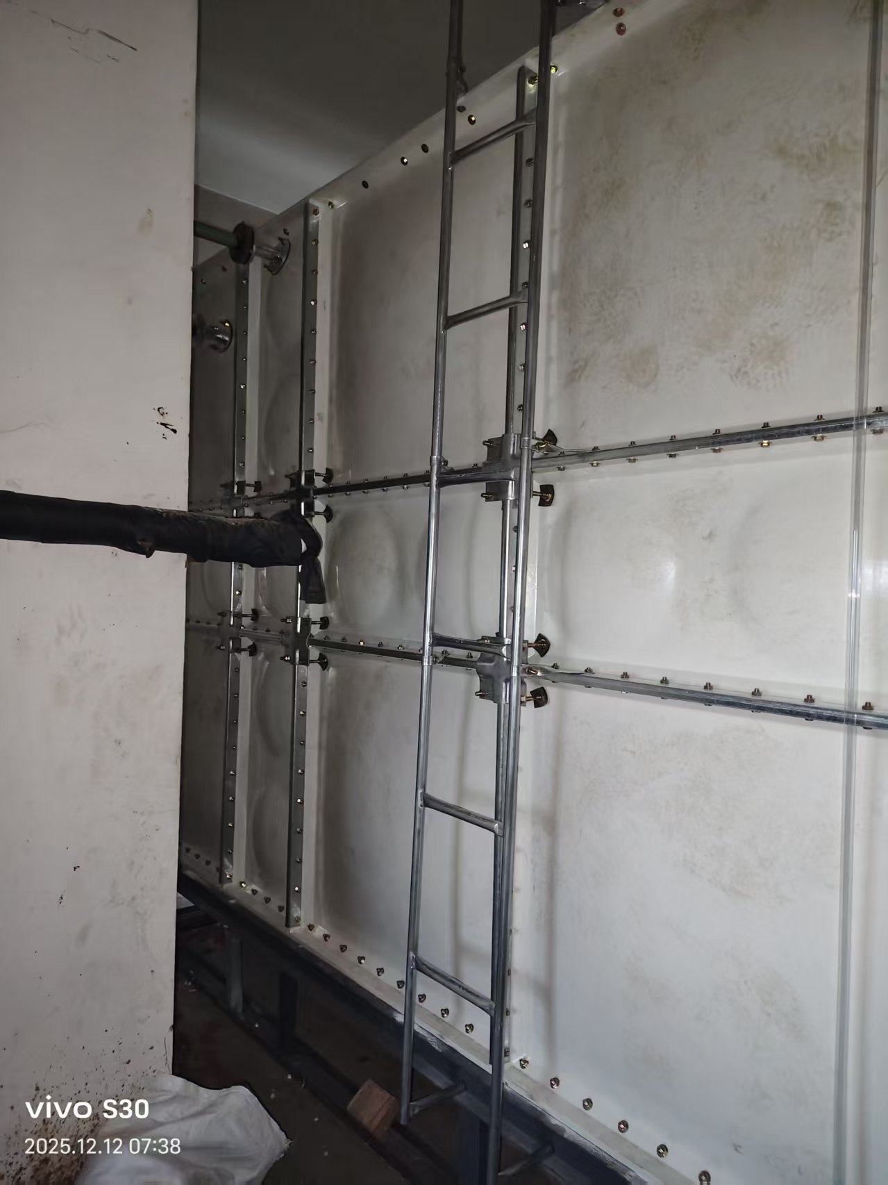 天津河西区新城大厦玻璃钢消防水箱