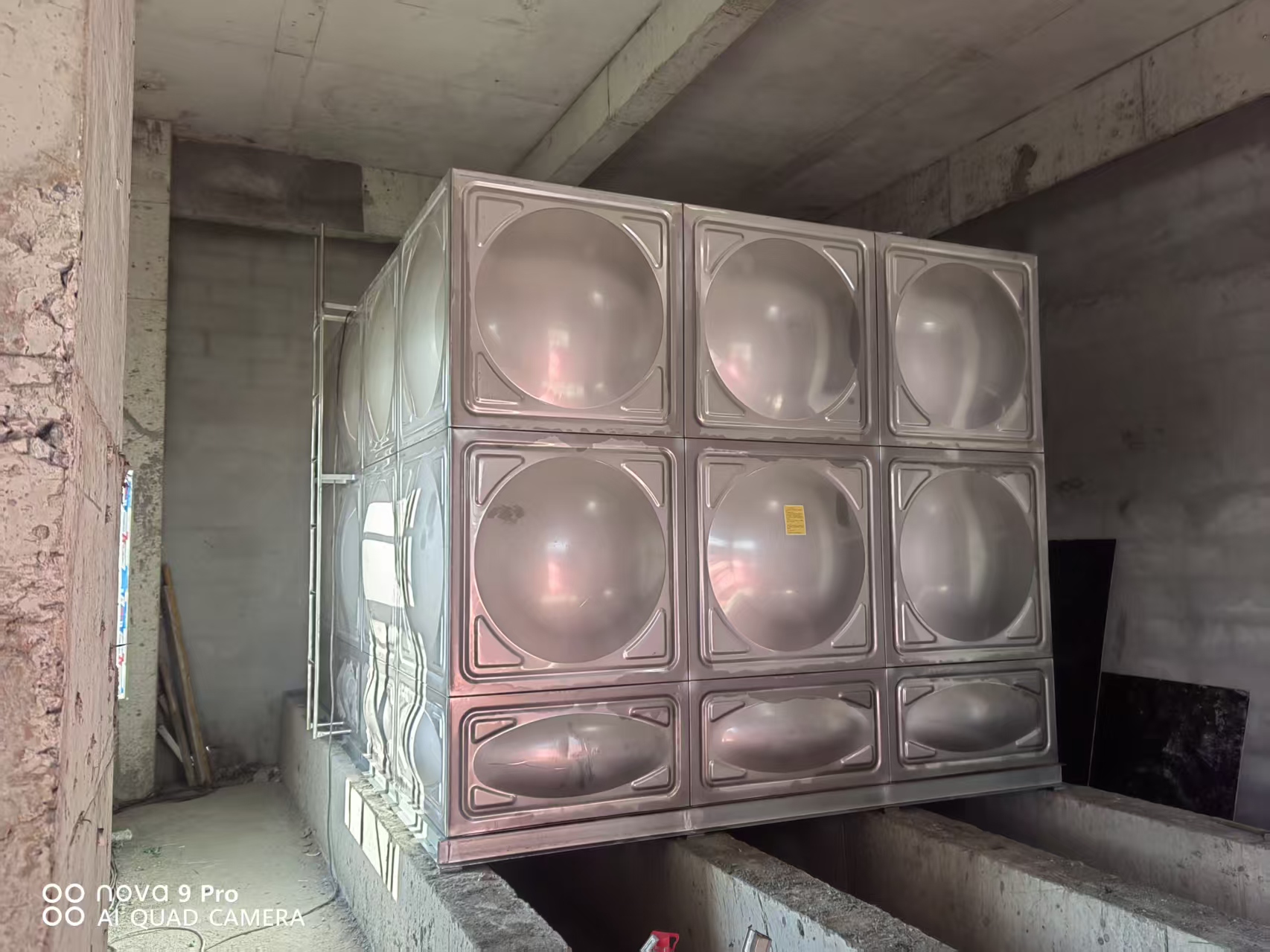 准噶尔旗红进塔不锈钢消防水箱